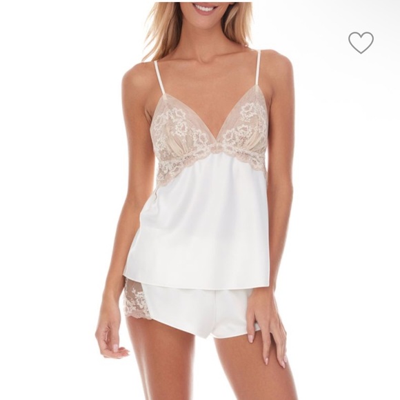 Flora Nikrooz Ivory Chemise with Lace Trim SET and Seductivewear lingerie - Picture 2 of 10